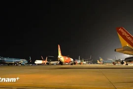 Los aeropuertos operarán vuelos nocturnos durante el Año Nuevo Lunar. (Foto: VNA)