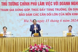 Prime Minister Pham Minh Chinh speaking at the meeting with SOEs' leaders (Photo: VNA)