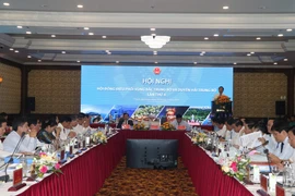 At the 4th meeting of the Coordinating Council for the North-Central and Central Coastal Region in Thua Thien – Hue province on May 19. (Photo: VNA)