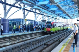 Cau Giay station of the Hanoi Metro Line 3 Nhon-Hanoi station. (Photo: VNA)