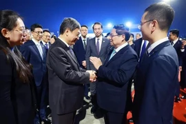 PM Pham Minh Chinh (second, right) and the high-ranking Vietnamese delegation conclude their working trip to China. (Photo: VNA)