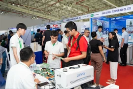 The CLEANFACT & RHVAC VIETNAM 2024 exhibition attracts participantion of many visitors. (Photo courtesy of the organiser)