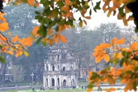 Hanoi in seasonal transition