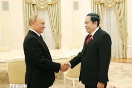 Legislative leader meets Russian President