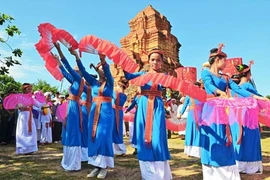 Cham ethnic people in Ninh Thuan celebrate Kate Festival