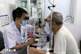 Vietnam elimina con éxito la enfermedad ocular del tracoma