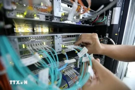 Vietnam por garantizar cobertura de banda ancha móvil en todas las carreteras