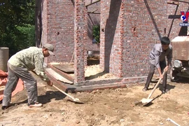  奠边省致力消除危房旧房 筑牢民生安居梦