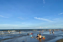 La station balnéaire de Xuan Thanh dans la province de Ha Tinh attire les touristes