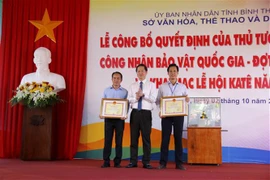 Cérémonie de reconnaissance du linga d'or de Binh Thuan en tant que trésor national. Photo: VNA