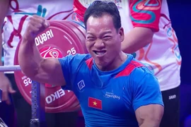 World record holder Le Van Cong will vie for gold at the Paris Paralympics in August. (Photo: VNA) 