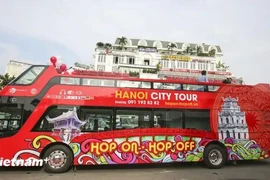 Hanoi lanzará recorrido en autobús de dos pisos a la aldea alfarera de Bat Trang (Fuente: Vietnamplus)
