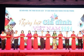 El Festival de la Familia de Vietnam 2024 se inauguró en la ciudad de Hai Phong el 25 de julio (Foto: VOV)