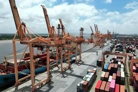 Vietnam's import-export value surpasses 610 billion USD