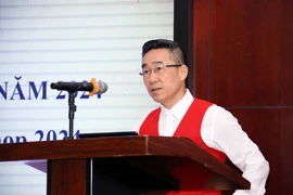 越南红十字会副主席兼秘书长阮海英发表讲话。图自越通社