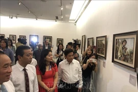 Painting exhibition on sentiment of OVs for President Ho Chi Minh opens in Hanoi. (Photo: VNA)