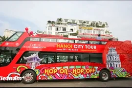 Hanoi to launch double-decker bus tour to Bat Trang pottery village (Photo: VNA)