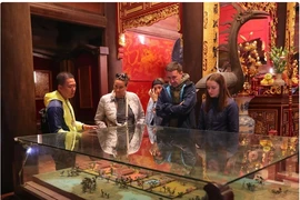 Many tourists visit Hanoi's historical Sites to explore Vietnamese culture (Photo: VNA)