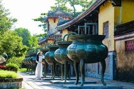 Las Nueve Urnas Dinásticas en el Palacio Imperial de Hue (Fuente: VNA)