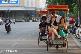 Vietnam recibe a más de 8,8 millones de turistas extranjeros en seis meses
