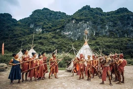 En el lugar de rodaje de "Kong: Skull Island" en la provincia de Ninh Binh. (Foto: hanoimoi.vn)