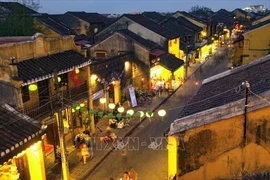 Hoi An ancient city is a favourite stop of the Thai visitors. (Photo: VNA)