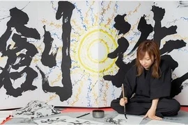 Japanese calligrapher Aoyagi Bisen (Photo courtesy of the organiser)