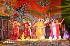 Traditional cultural values shine at Hue “Ao dai” festival