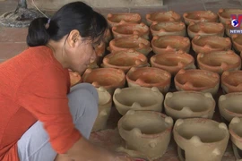 Ceremony to present UNESCO certificate for Cham pottery art - ava tam