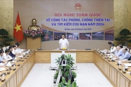 Le vice-Premier ministre Trân Luu Quang s’exprime lors de la conférence nationale sur la prévention et la lutte contre les catastrophes naturelles, la recherche et le sauvetage, à Hanoi, le 10 mai. Photo : VNA