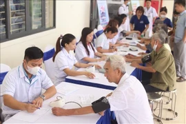 Des programmes de consultation médicale gratuite sont organisés dans différentes localités de la capitale. Photo: AVI
