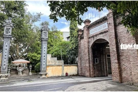 La porte du village de Lai Dà. Photo : tuoitre.vn