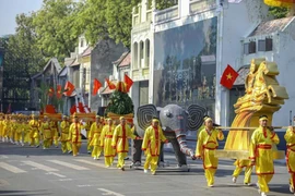 Les fêtes de Giong des temples de Phu Dông et de Soc, inscrits en 2010 sur la Liste représentative du patrimoine culturel immatériel de l’humanité. Photo: CTV