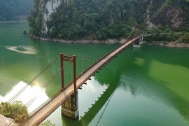 The beauty of Song Da Reservoir in Tua Chua highlands district