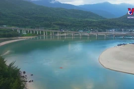 Railway tours to enjoy Lang Co Bay set to open