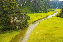 Ninh Binh figura entre las 10 maravillas del mundo libre de multitudes 