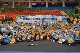 Atletas vietnamitas de Karate lideran campeonato regional