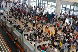Les aéroports vietnamiens proposeront 9.000 vols intérieurs pendant le pont de mai