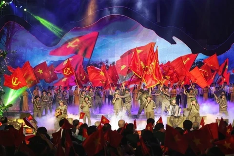 A musical performance in the TV show in Dien Bien Phu City, Dien Bien province, on May 5 (Photo: VNA)