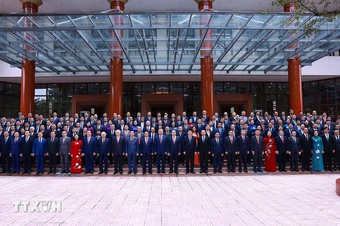 Members of the 13th-tenure Party Central Committee at a meeting in Hanoi on August 3 (Photo: VNA)