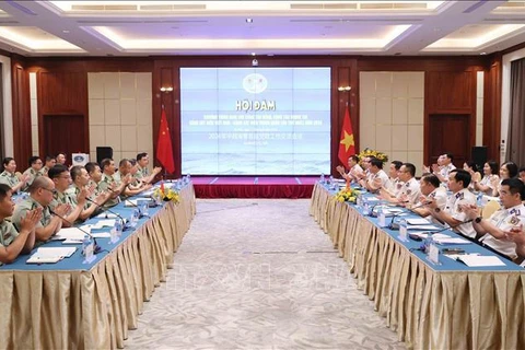 The talks between the Vietnam Coast Guard and the China Coast Guard in Hanoi on August 27 (Photo: VNA)