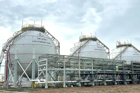 Liquefied petroleum gas (LPG) storage tanks at the terminal of PV GAS, a subsidiary of Petrovietnam, in Vung Tau city (Photo: VNA)