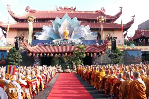 The celebration of Buddha’s birthday in Buddhist Calendar 2568 (2024) at Viet Nam Quoc Tu (National Pagoda of Vietnam) in Ho Chi Minh City. (Photo: VNA)