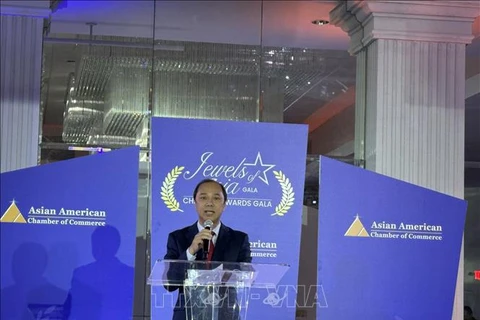 L'ambassadeur du Vietnam aux États-Unis, Nguyen Quôc Dung, s'exprime à l'événement. Photo: VNA