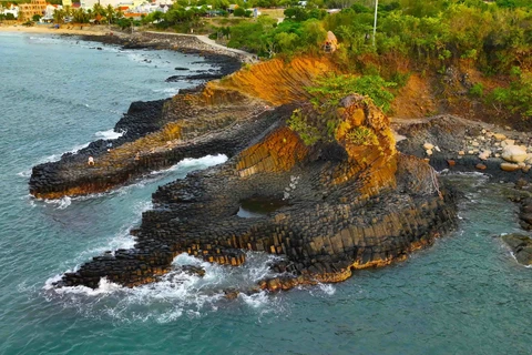 Le Ghênh Da Dia, un paysage naturel unique à Phu Yen