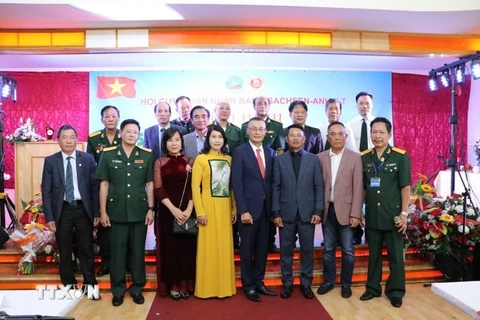 En una actividad para conmemorar el Día de Inválidos de Guerra y Mártires de Vietnam, celebrada en 2022 en la ciudad alemanda de Magdeburg. (Foto: VNA)