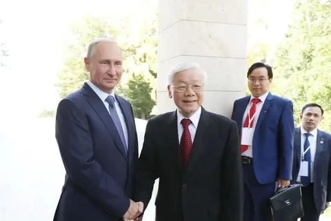 El presidente ruso, Vladimir Putin, recibió al secretario general del Partido Comunista de Vietnam, Nguyen Phu Trong, quien realizó en una visita oficial a la Federación de Rusia (6 de septiembre de 2018). (Fuente:VNA)