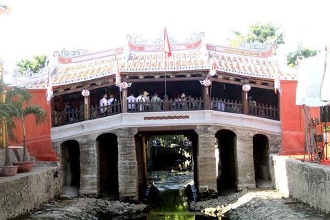 Pagoda Cau de Hoi An en Vietnam reabre puertas tras meses de restauración. (Fuente:VNA)