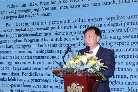 Mai Ba Hung, presidente de la Asociación de Amistad Vietnam-Indonesia en Ciudad Ho Chi Minh, habla en el evento. (Fuente:VNA)