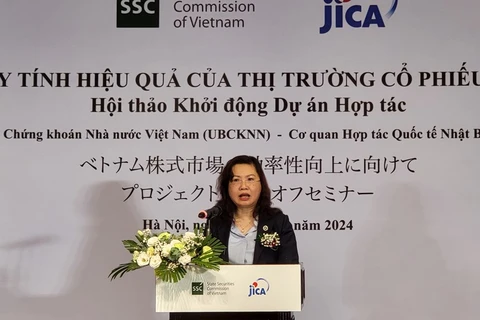 La presidenta de la CEV, Vu Thi Chan Phuong, habla en el evento. (Fuente:VNA)